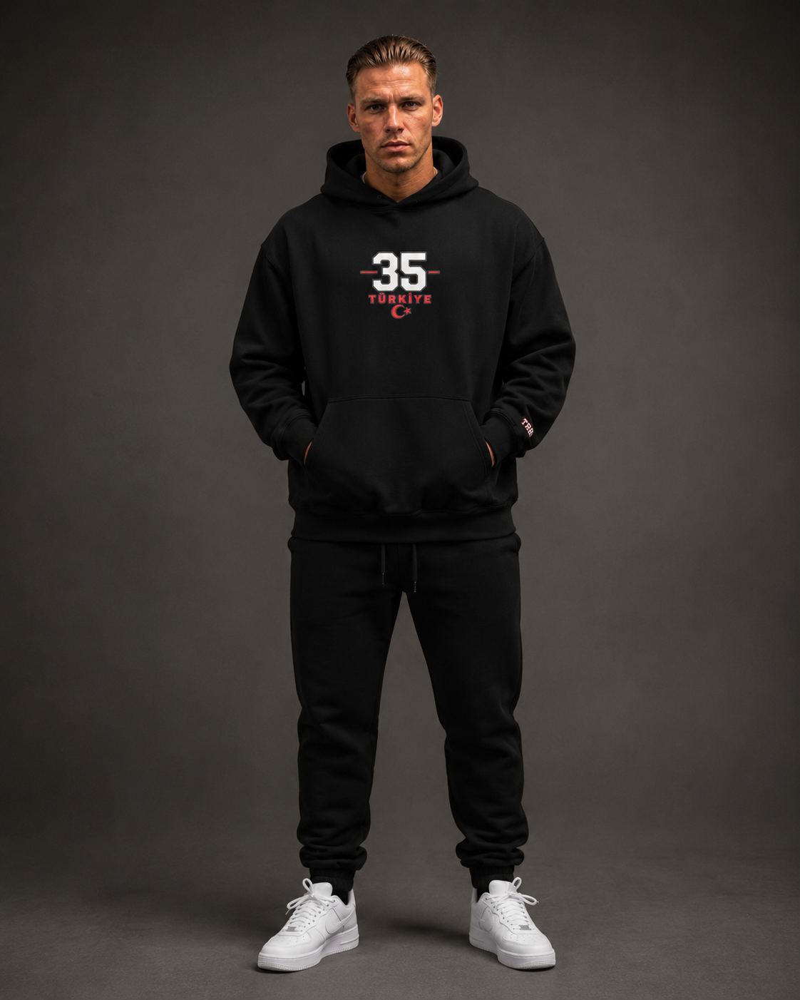 TR81® 35 İZMİR – Unisex Premium Hoodie